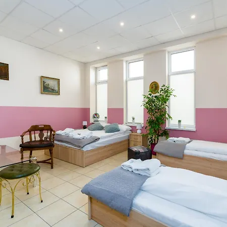 Downtown Shopping Street Family Apartments Polwiejska By Noclegi Renters Poznań Zewnętrze zdjęcie