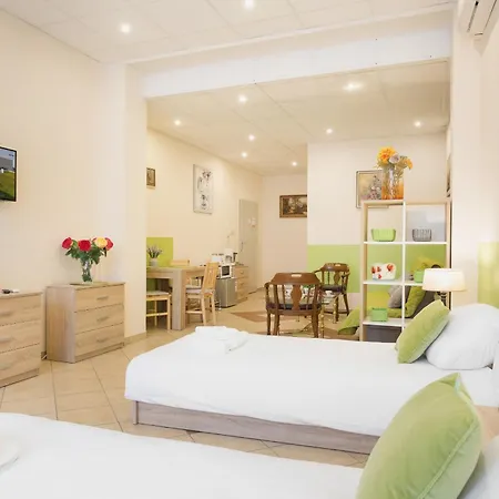 Downtown Shopping Street Family Apartments Polwiejska By Noclegi Renters Poznań Zewnętrze zdjęcie