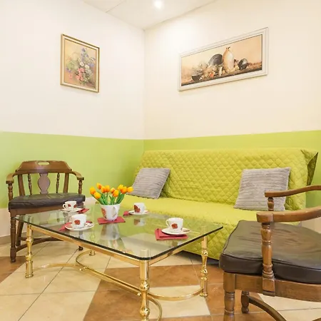Downtown Shopping Street Family Apartments Polwiejska By Noclegi Renters Poznań Zewnętrze zdjęcie