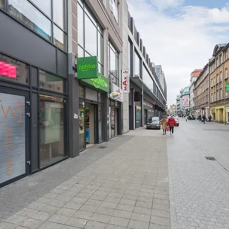 Downtown Shopping Street Family Apartments Polwiejska By Noclegi Renters Poznań Zewnętrze zdjęcie