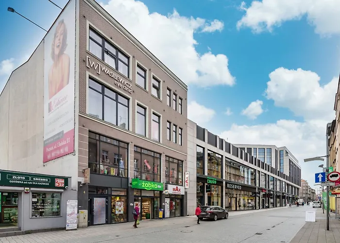 Downtown Shopping Street Family Apartments Polwiejska By Noclegi Renters