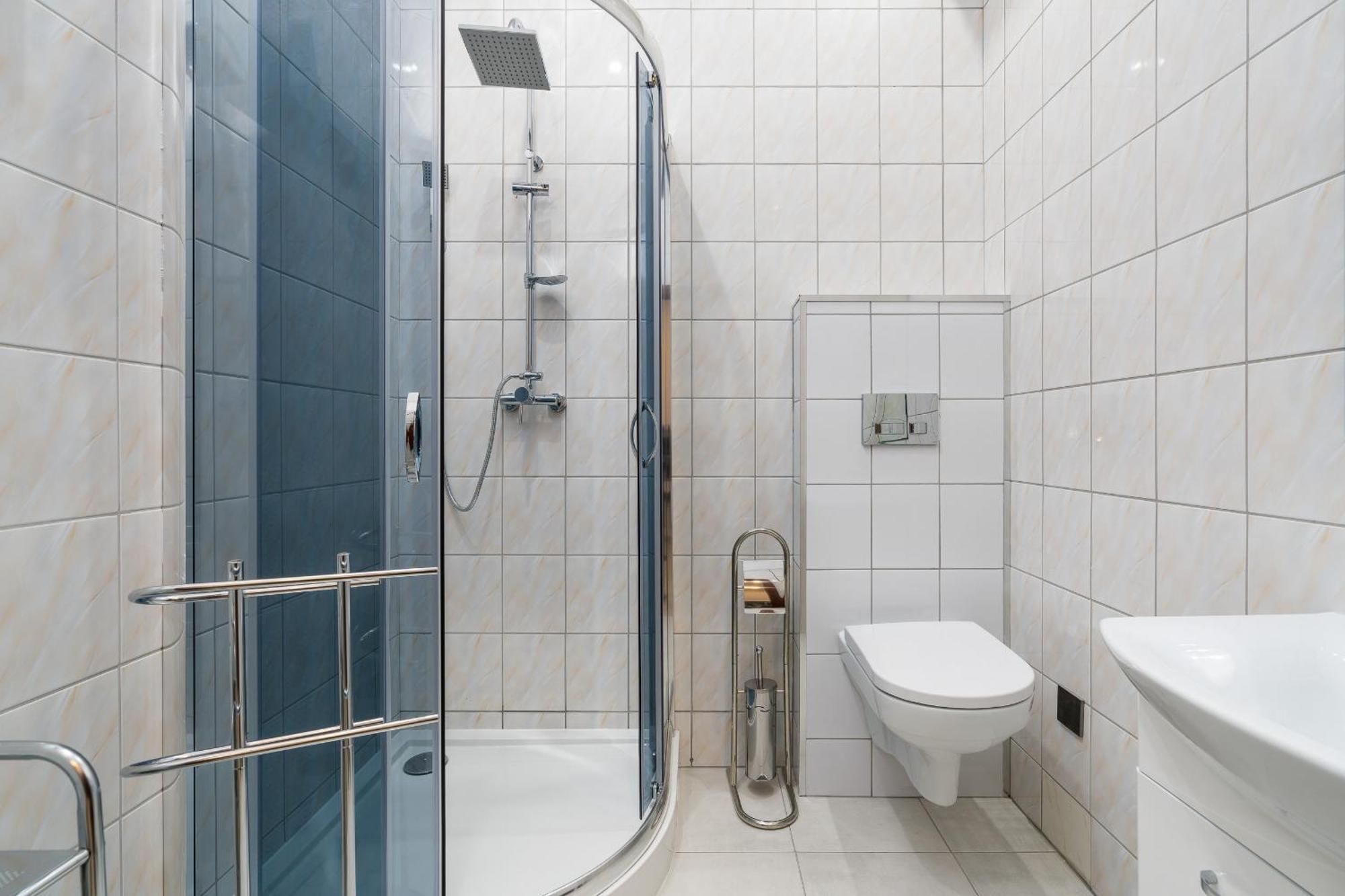 Apartament Downtown Shopping Street Family Polwiejska By Renters *
