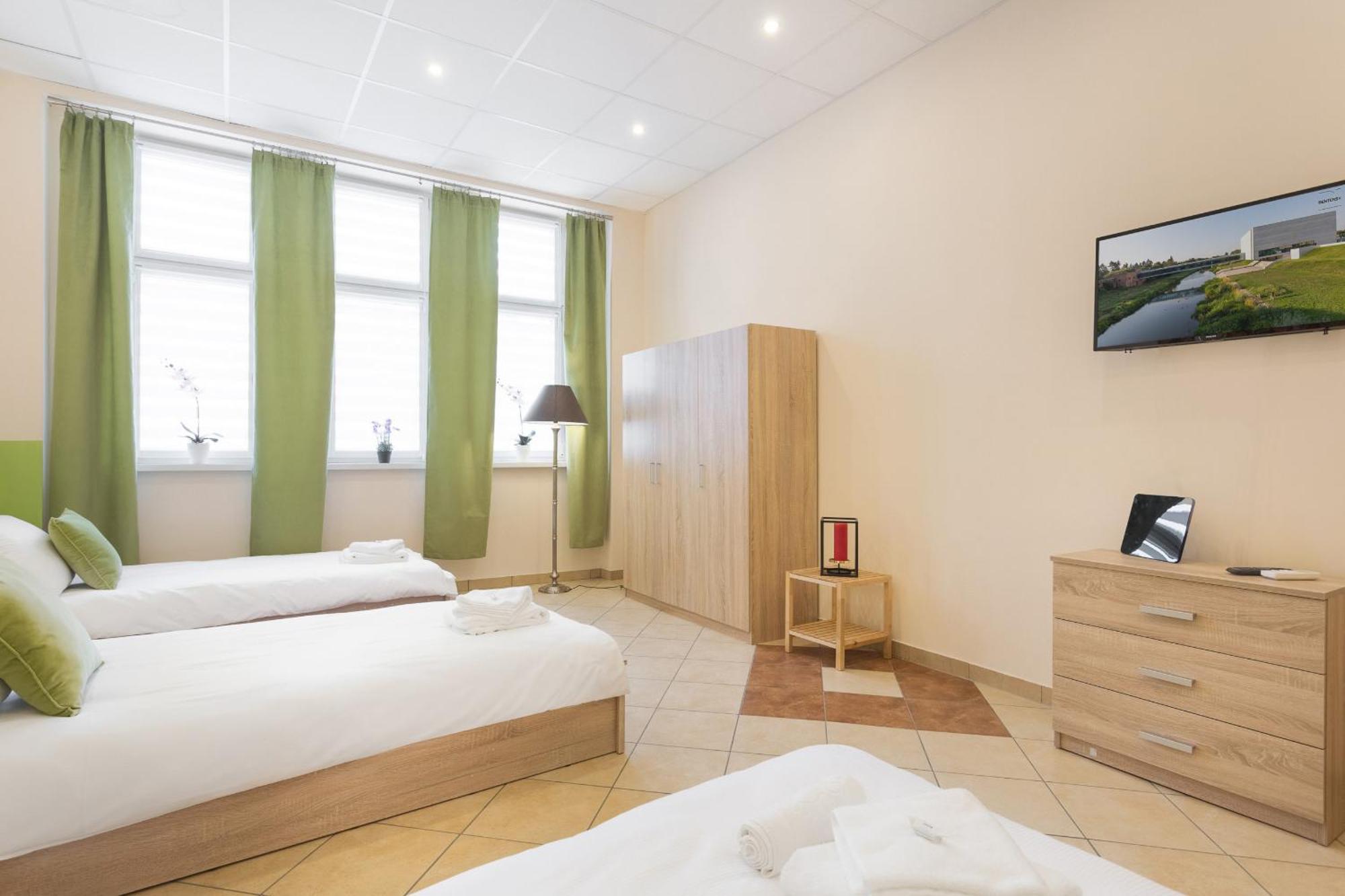 Downtown Shopping Street Family Polwiejska By Renters Apartament *